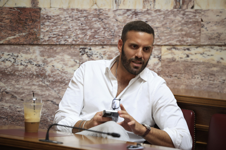 ΣΤΕΦΑΝΟΣ ΚΑΣΣΕΛΑΚΗΣ ΟΜΙΛΙΑ ΣΥΡΙΖΑ