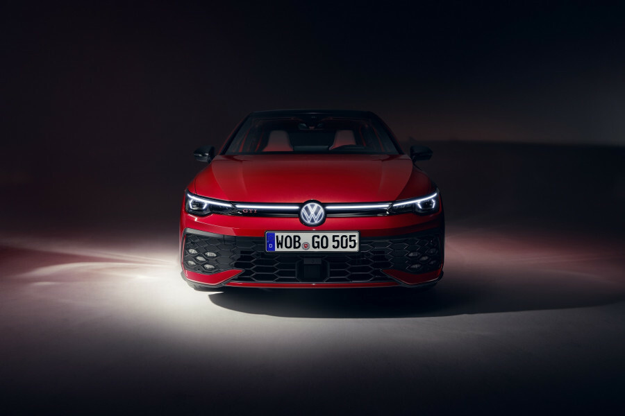 Golf_GTI_3_5fc99.jpg