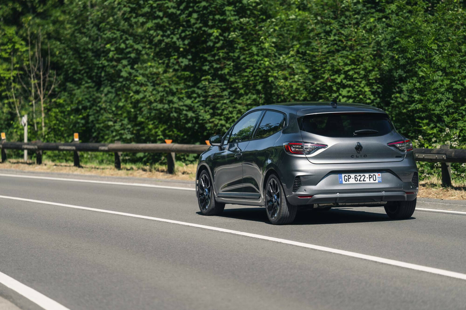 New Renault Clio E Tech full hybrid Esprit Alpine 1 c977e