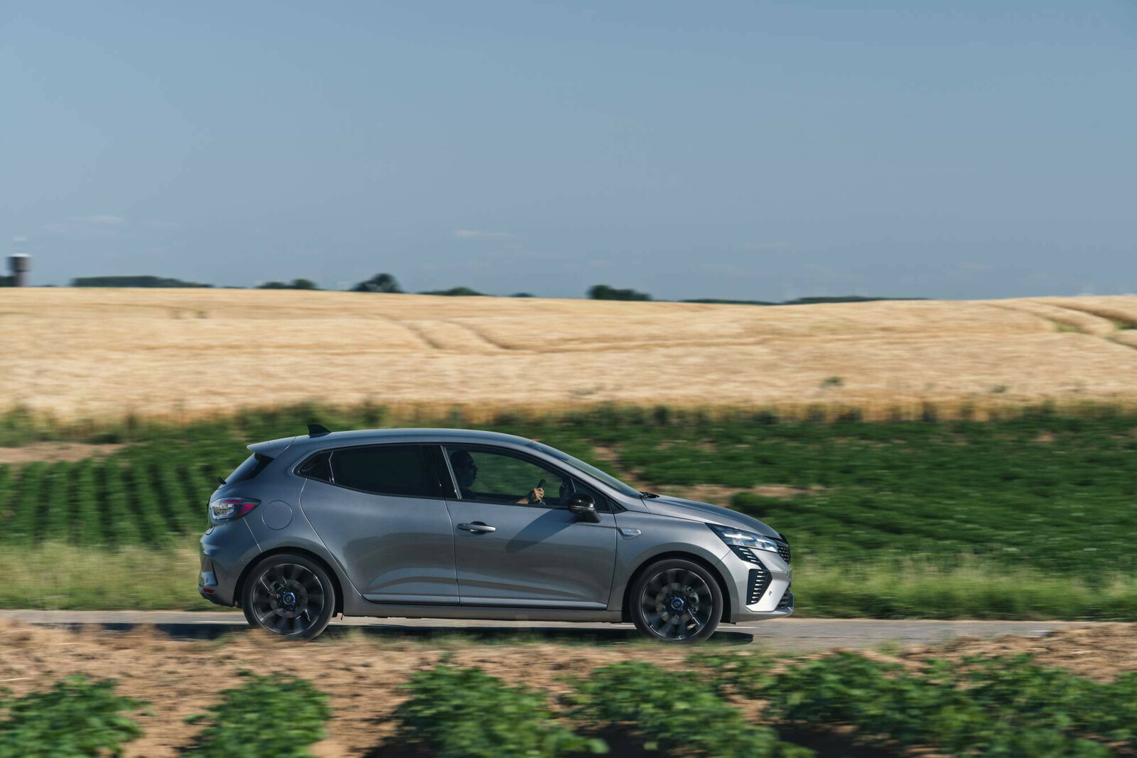 New Renault Clio E Tech full hybrid Esprit Alpine 4 4c6ba