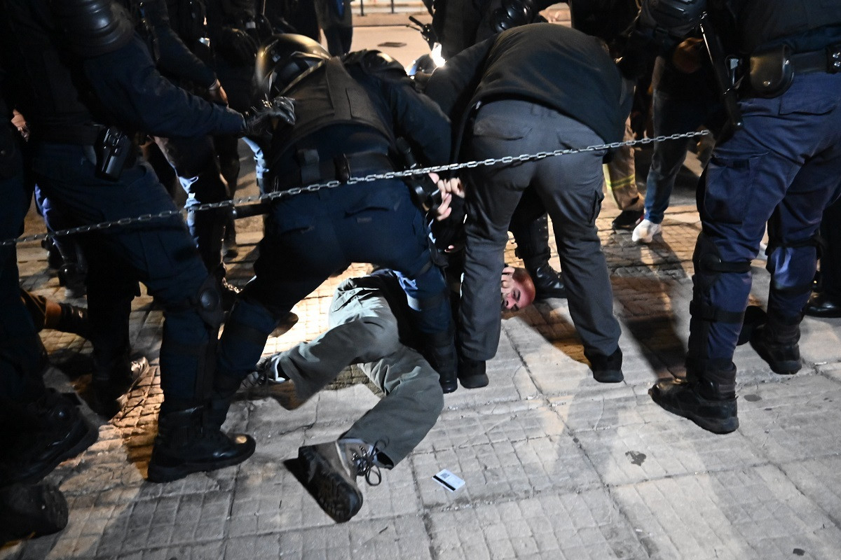 dimosiografos rizospasti d09c7