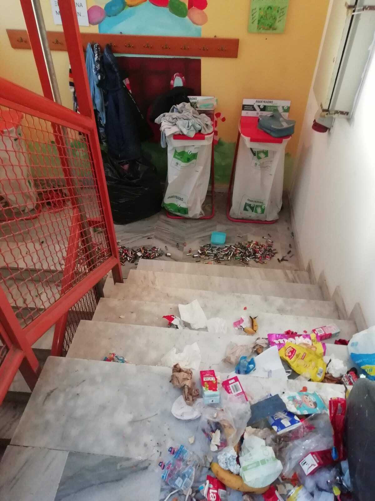 vandalismos rafina 85614