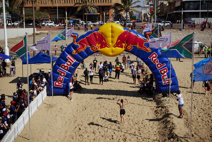 Red_Bull_Ibiza_Royale_2_eb6a5.jpg