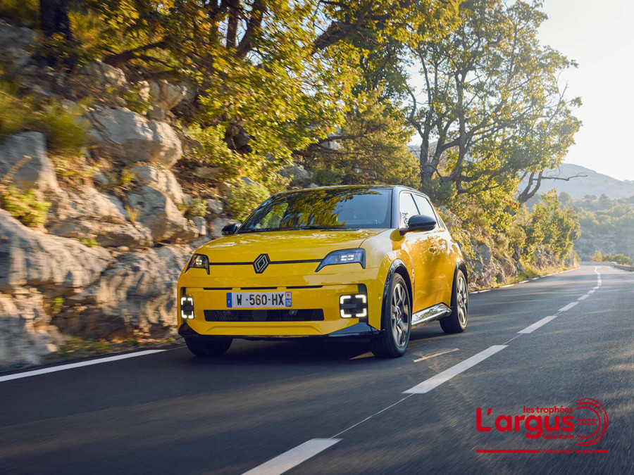 Renault_5_E-Tech_electric_-_Trophee_de_L8217_argus_04d4b.jpg
