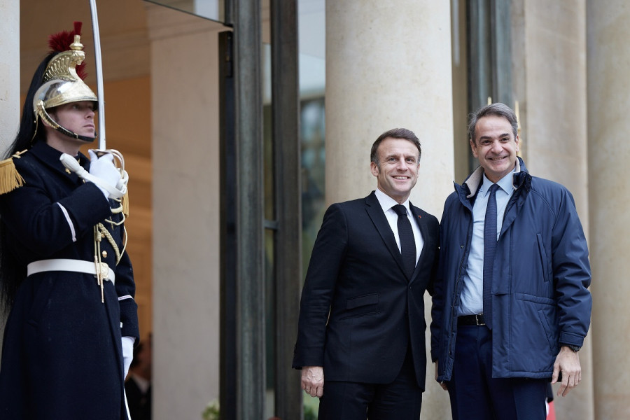 mitsotakis_macron3_67060.jpg