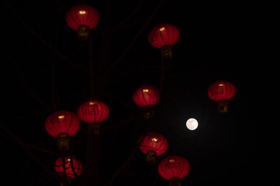 China_full_moon_2aa2a.jpg