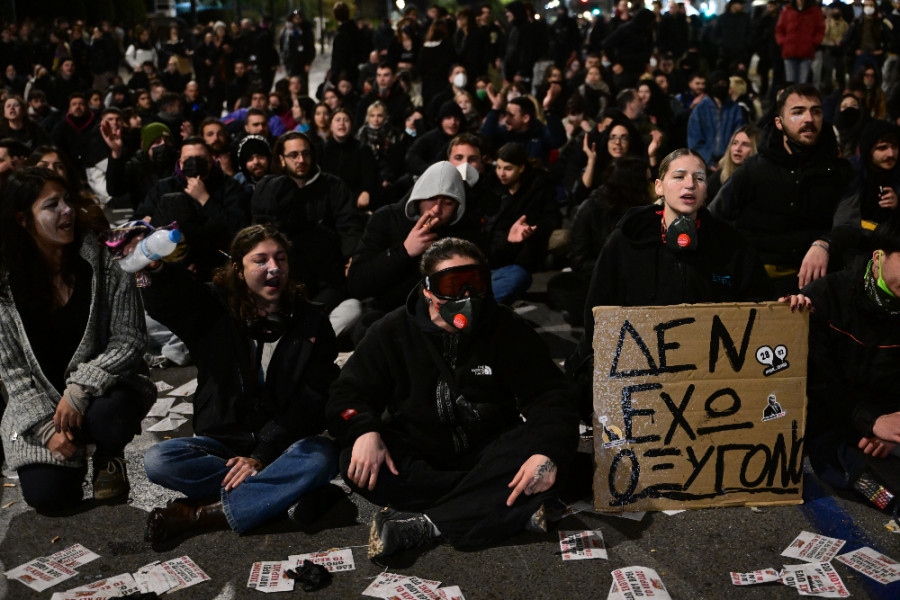 syntagma11_b4682.jpg