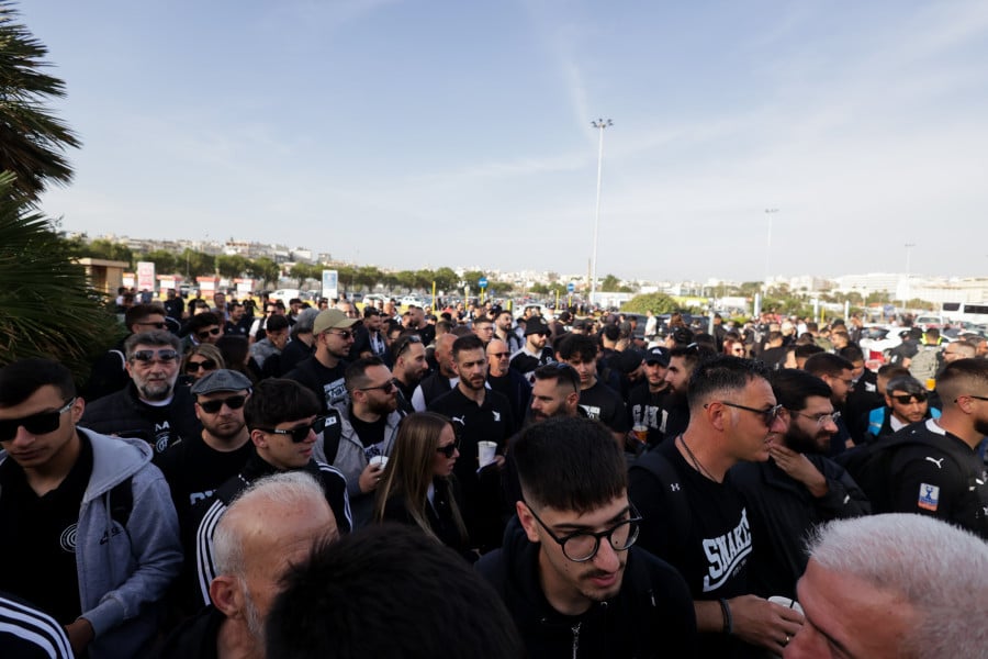 ofi-telikos_2_3181f.jpg