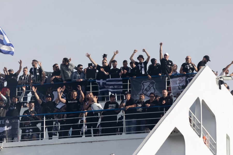 ofi-telikos_7_9db7f.jpg