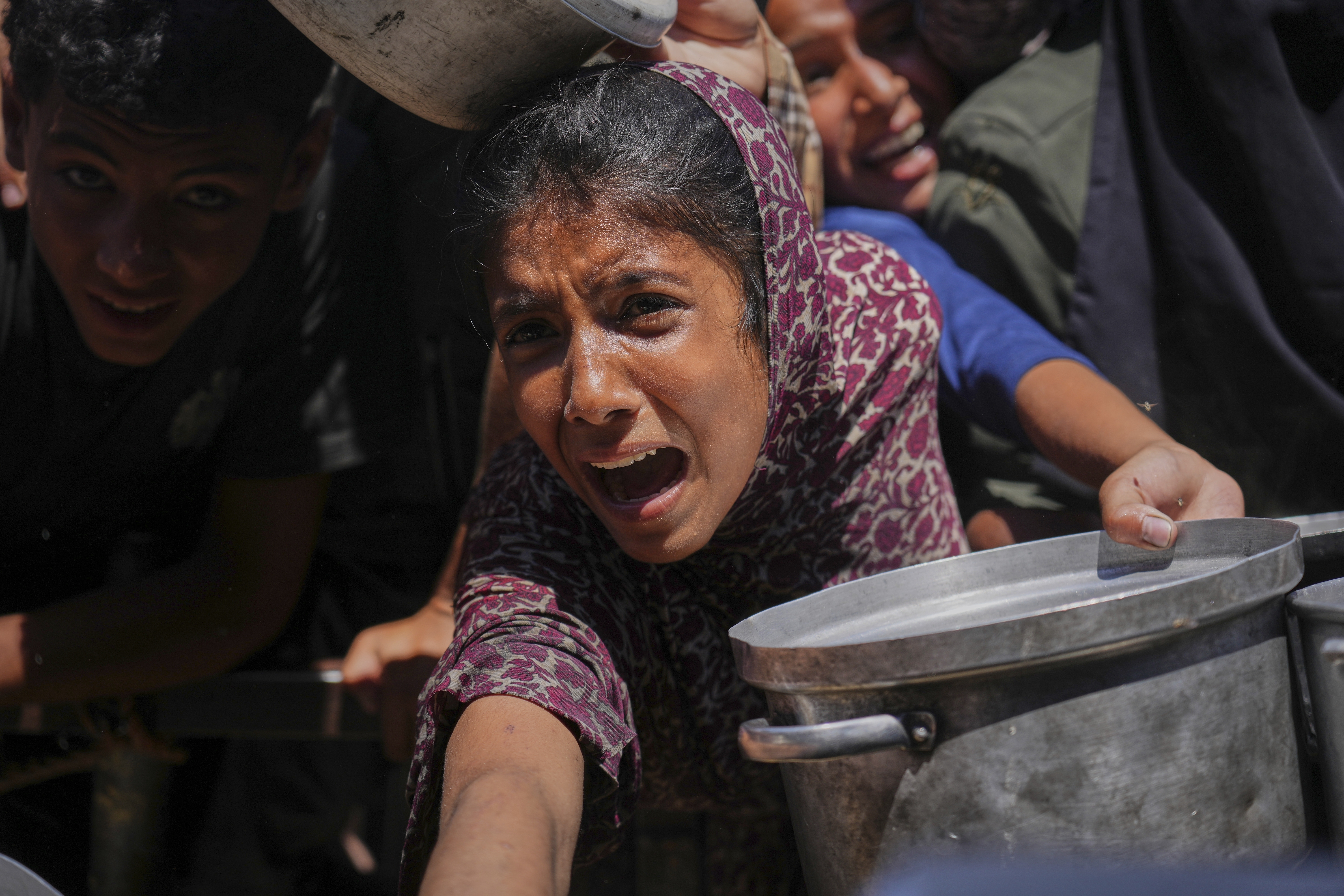 AP25143539200530 4e68c