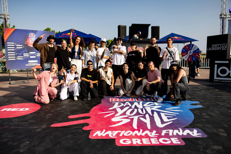 AlexGrymanis_Red_Bull_Dance_Your_Style_Athens_2_8c1b2.jpg