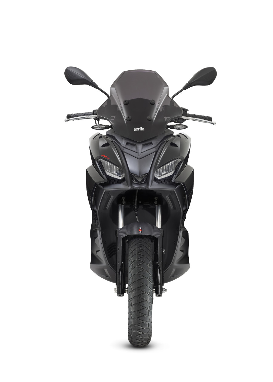 Aprilia_SR-GT-Urban_Aprilia-Black_200_Frontale_decfa.jpg