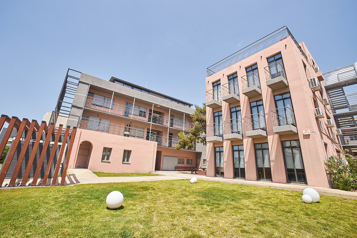 MEDITERRANEAN_COLLEGE_Glyfada_Campus_c5d2b.jpg