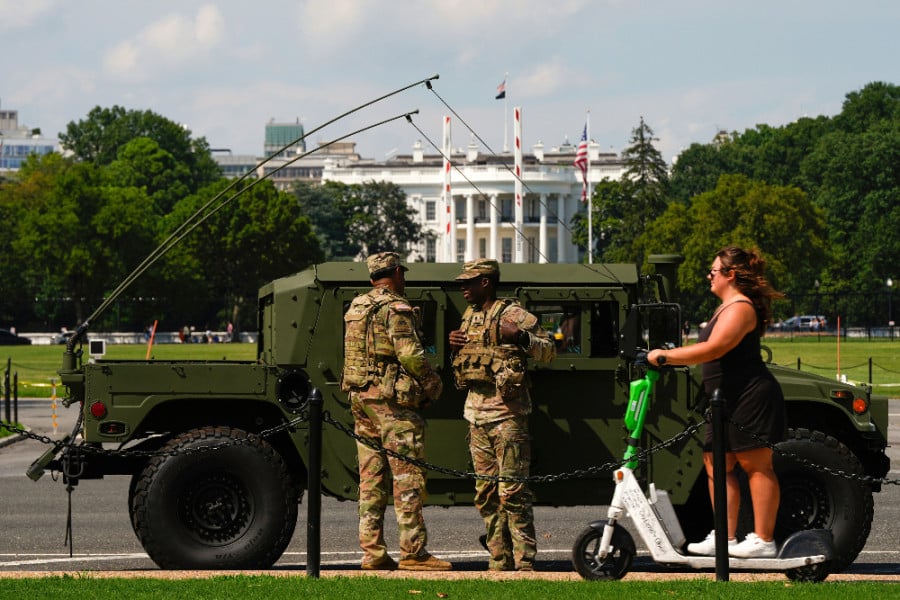 white_house2_f6420.jpg