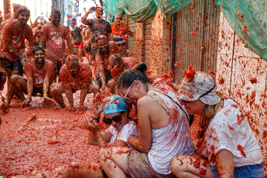 tomatina2_0c9a3.jpg