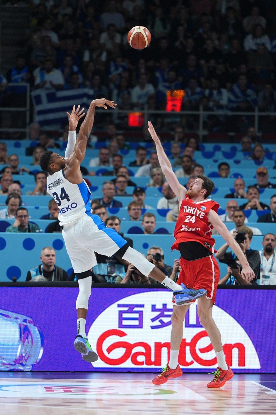 ELLADA_TOYRKIA_2EUROBASKET2025_60fb8.jpg