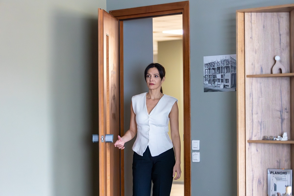 mia nuxta mesa 6 f3500