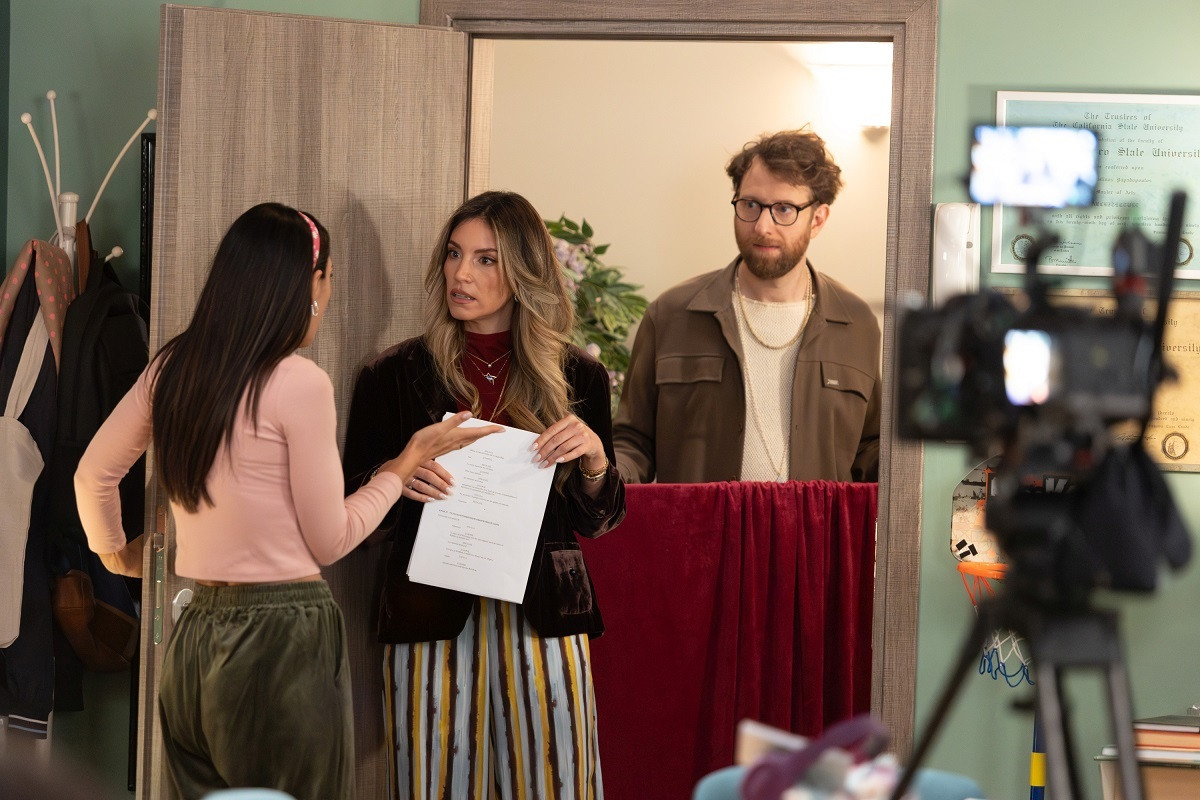 Exw Paidia mesa 2 86ab8