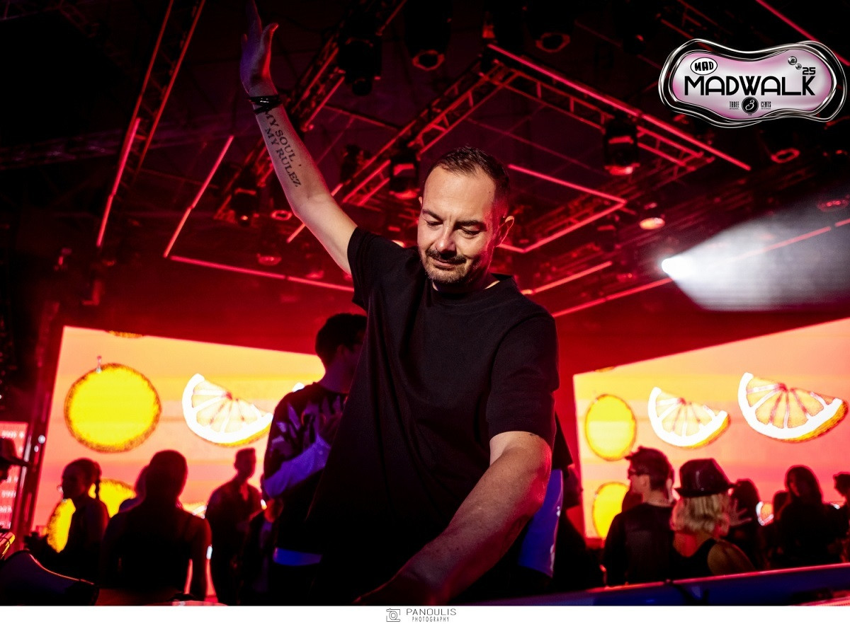 DJ Antonis Dimitriadis madwalk mesa3 07d94