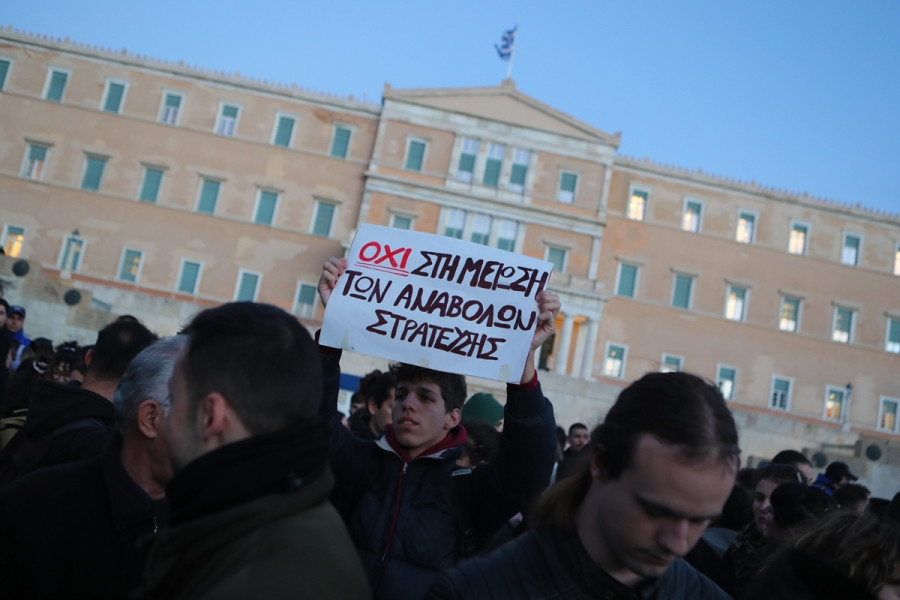 syntagma4_677c4.jpg