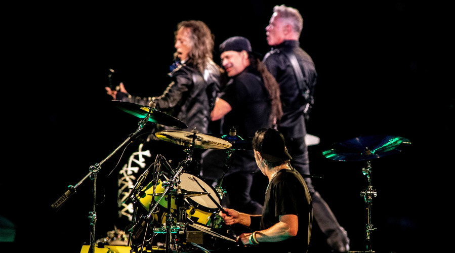 metallica-_cc983.jpg