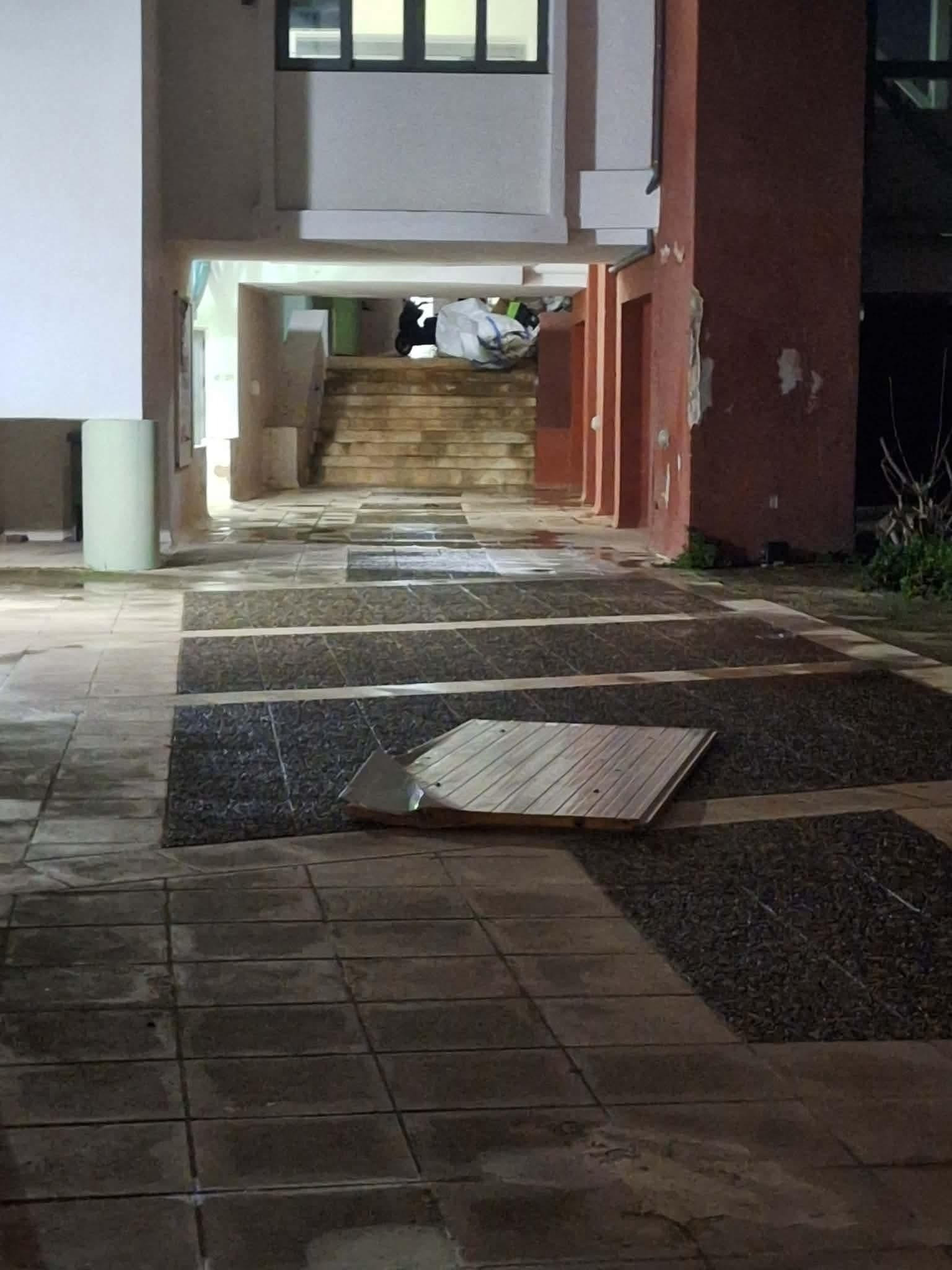 STEGASTRO XANIA 1 b5dbf