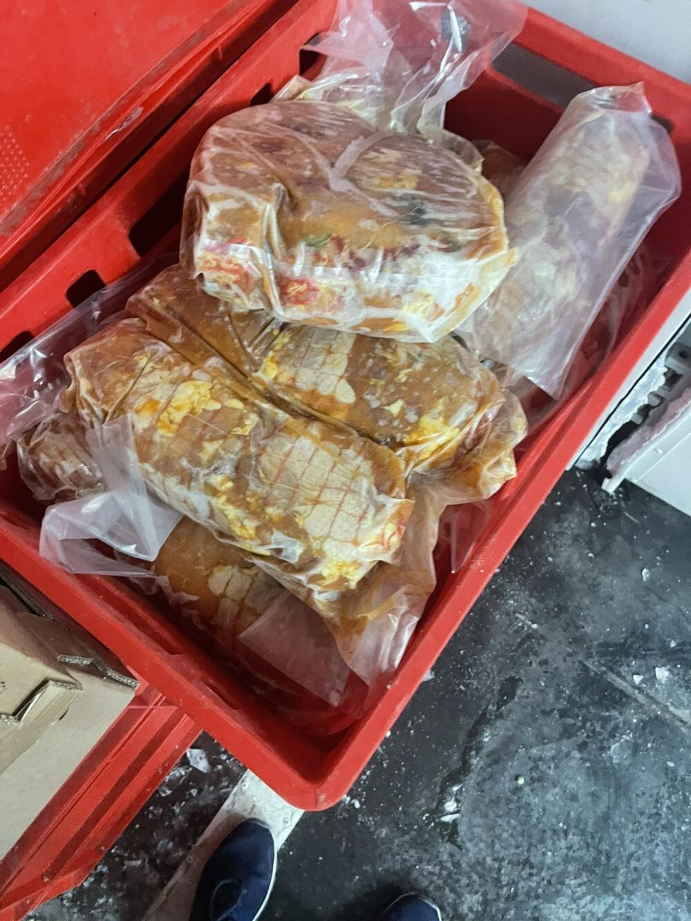 1000019608 1000x1333 e20a2