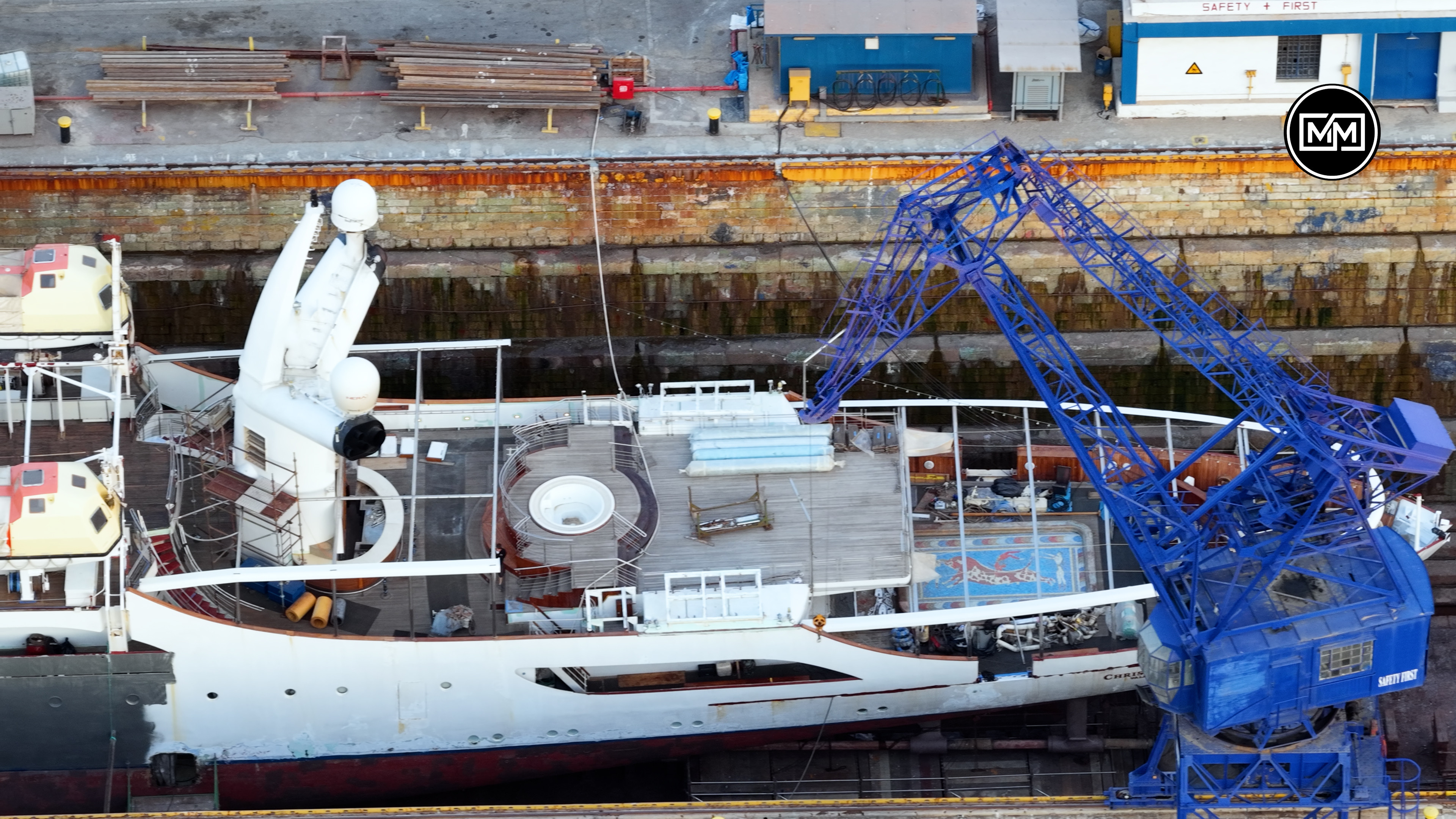 DJI 0007.00 00 17 23305.Still079 99daa