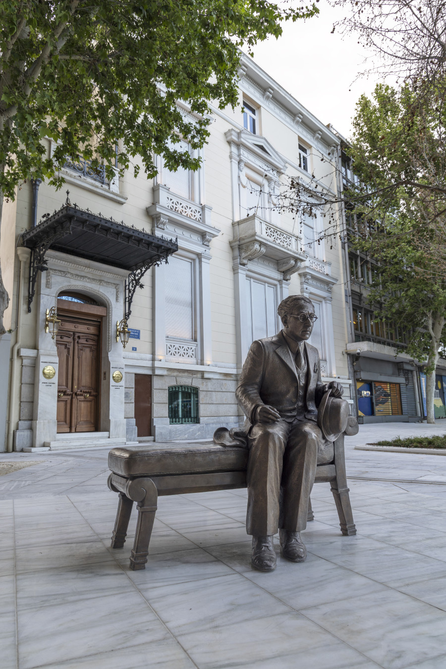 Cavafy_Statue_S9A7616-Stelios_Tzetzias_60cd8.jpg
