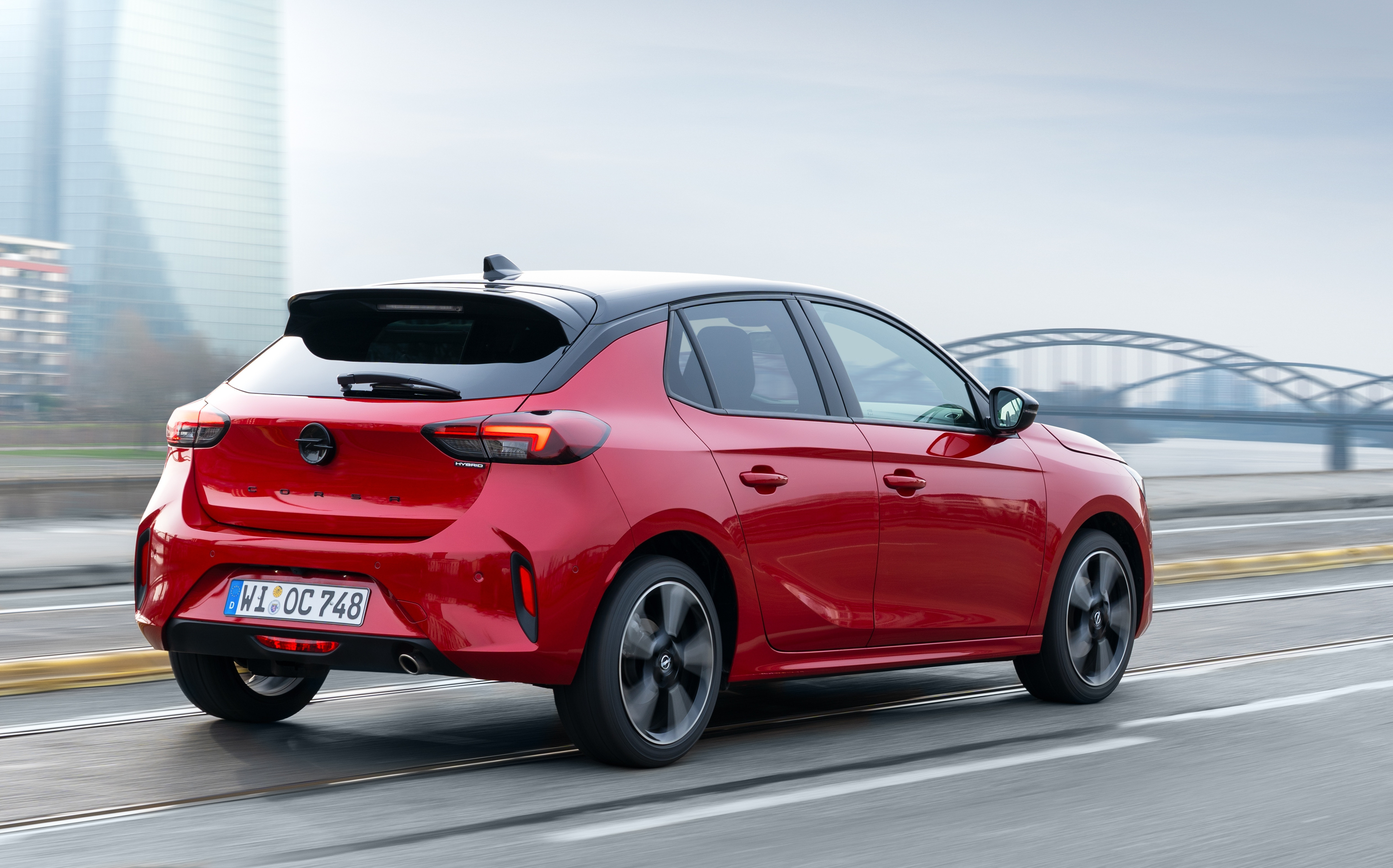 OpelCorsaHybrid 1 a0b40