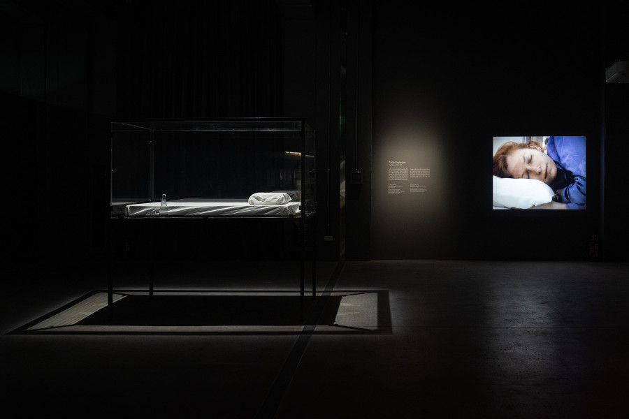 Tilda_Swinton_Ongoing_Margarita_Yoko_Nikitaki_for_Onassis_Stegi_3_b974f.jpg