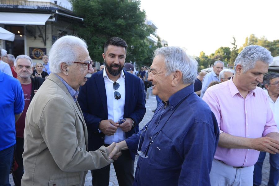 tsipras16_a8cd5.jpg