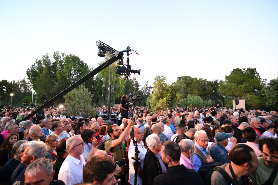 tsipras52_2468e.jpg