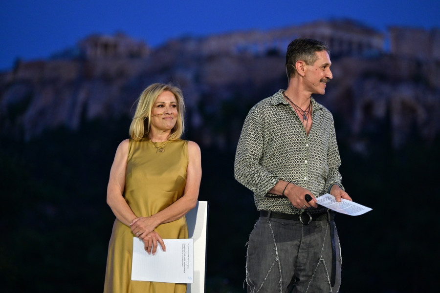 tsipras55_323d7.jpg