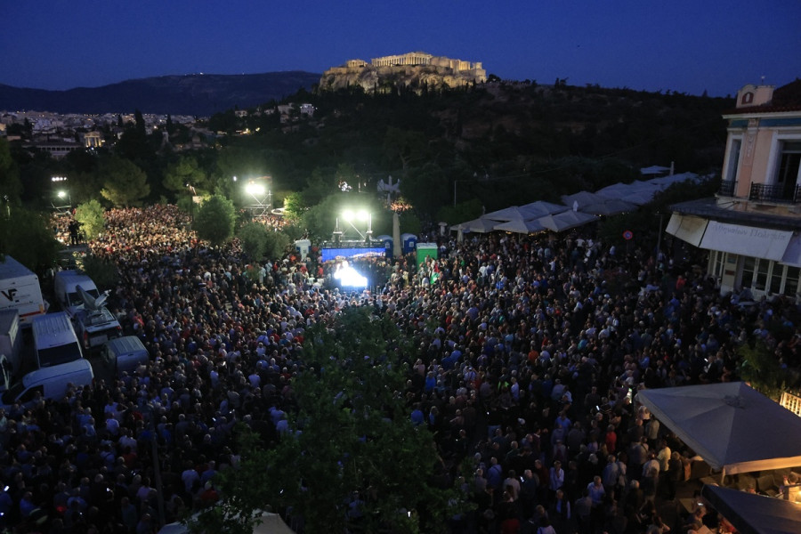 tsipras_thisio9_a665a.jpg