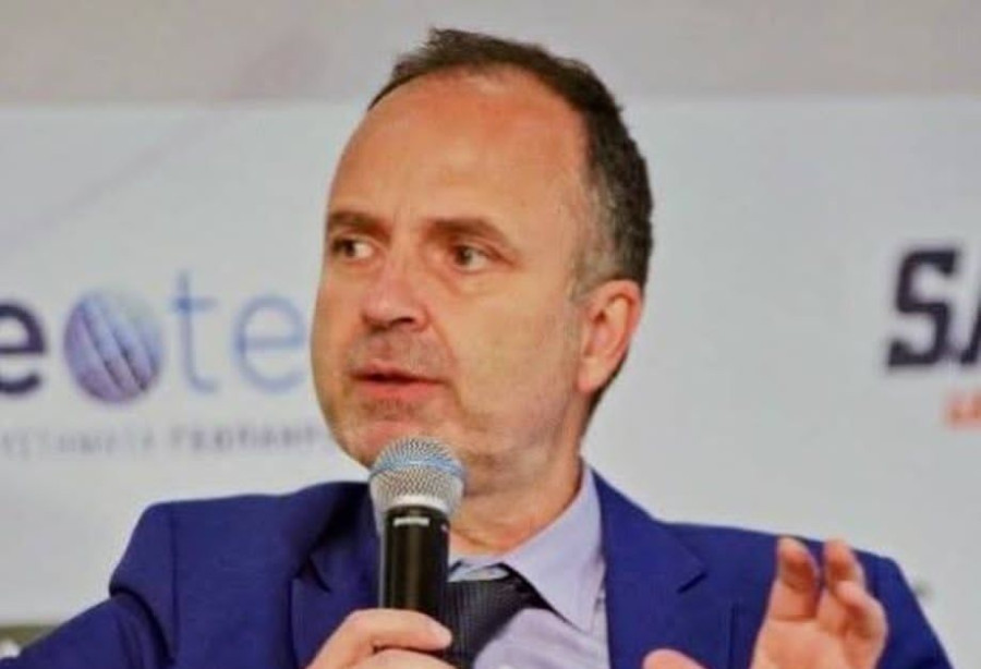 stoimenidis_e99f9.jpg