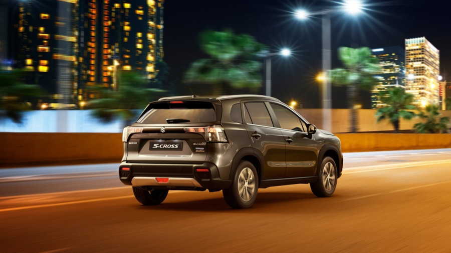 Suzuki-S-Cross-Auto-2_54165.jpg