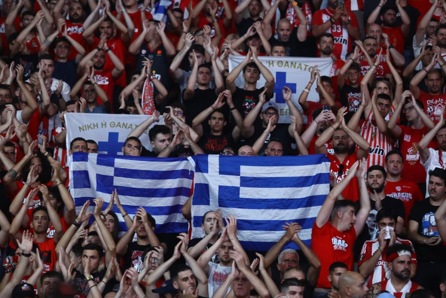 olimpiakos_4_ea912.jpg