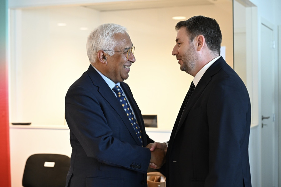androulakis1_96f3b.jpg