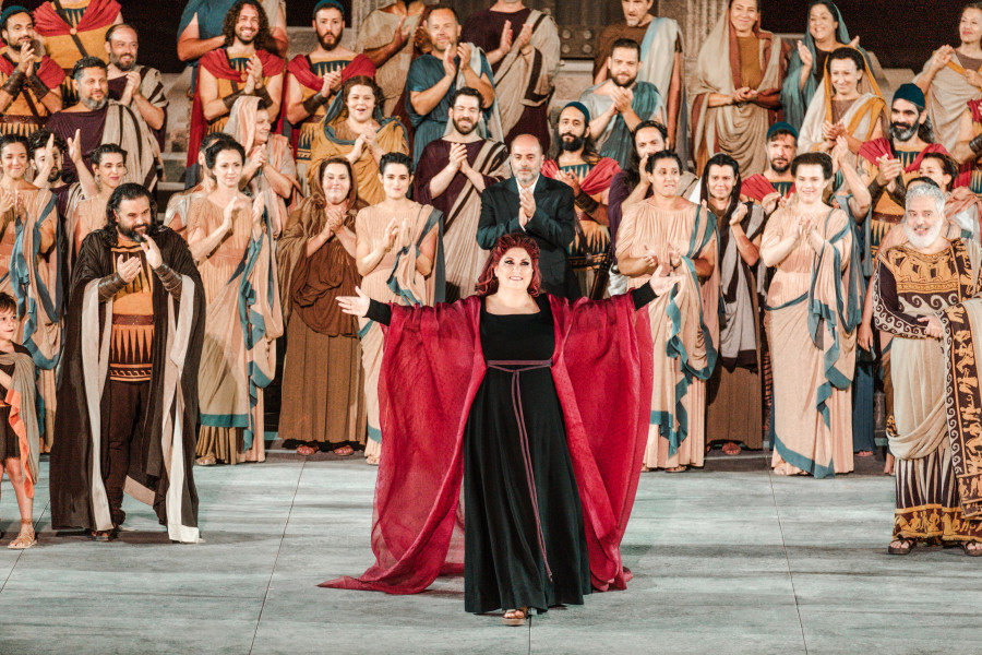 GNO_MEDEA_applause_-_photo_Giannis_Antonoglou-179_c62ac.jpg