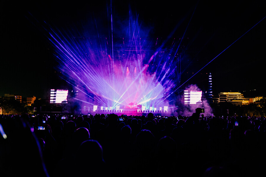 jean-michel_jarre-105_111ad.jpg