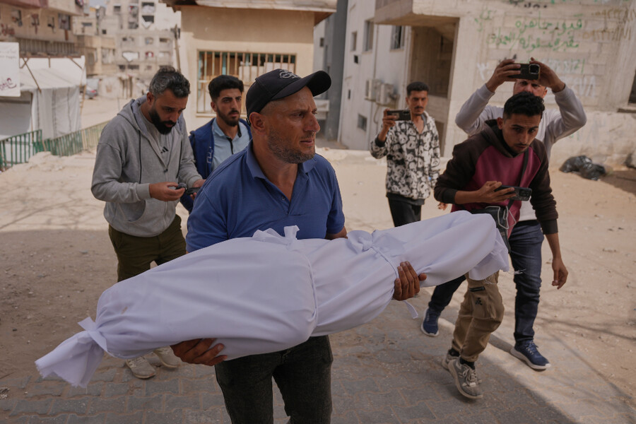 gaza5_98c6b.jpg