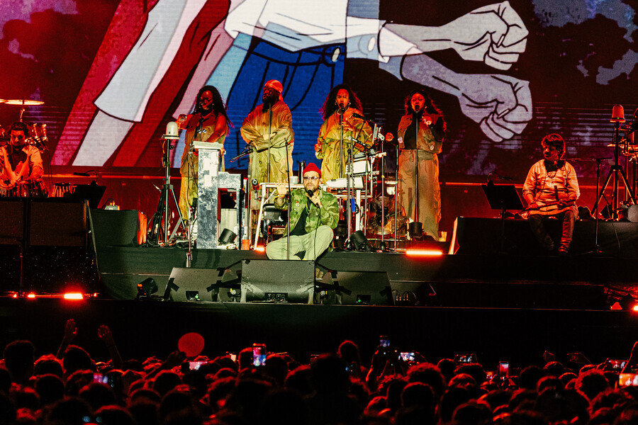 gorillaz-359_9cd5b.jpg