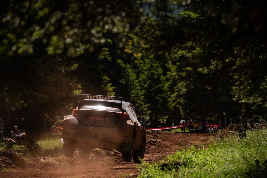 rally3_be671.jpg