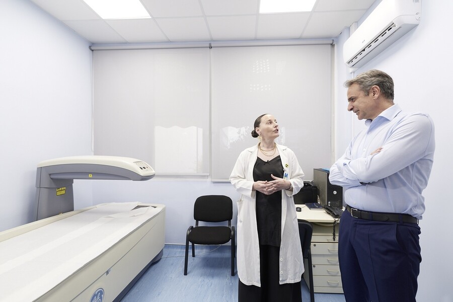 mitsotakis1_06276.jpg
