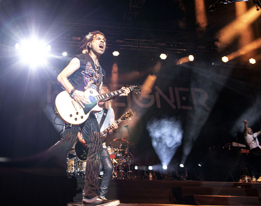 foreigner2026_2_ac461.jpg