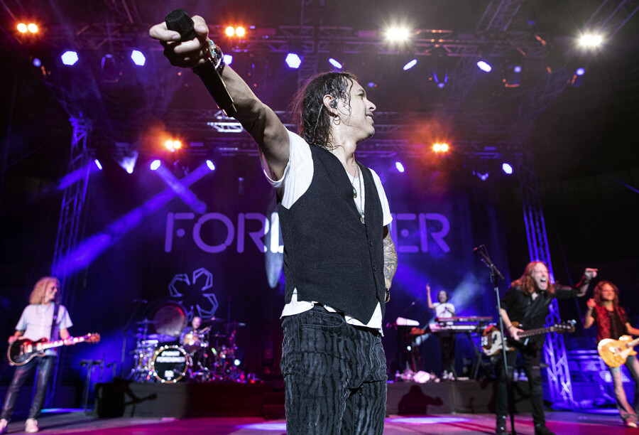 foreigner2026_4_885bd.jpg