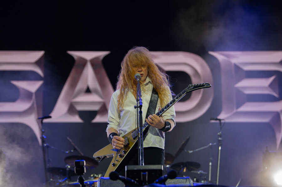 azf_0208_fad93.jpg
