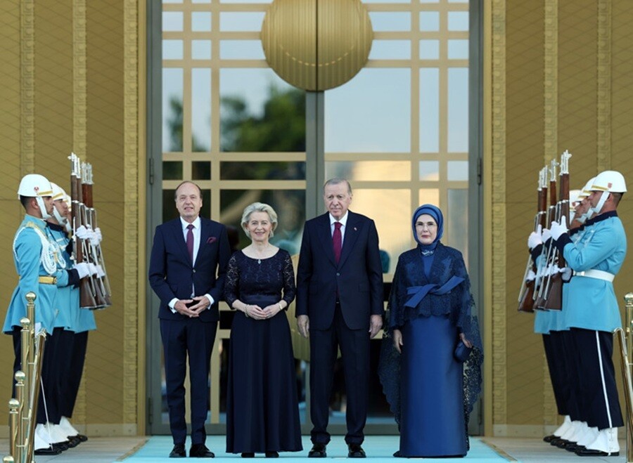 nato64_99111.jpg