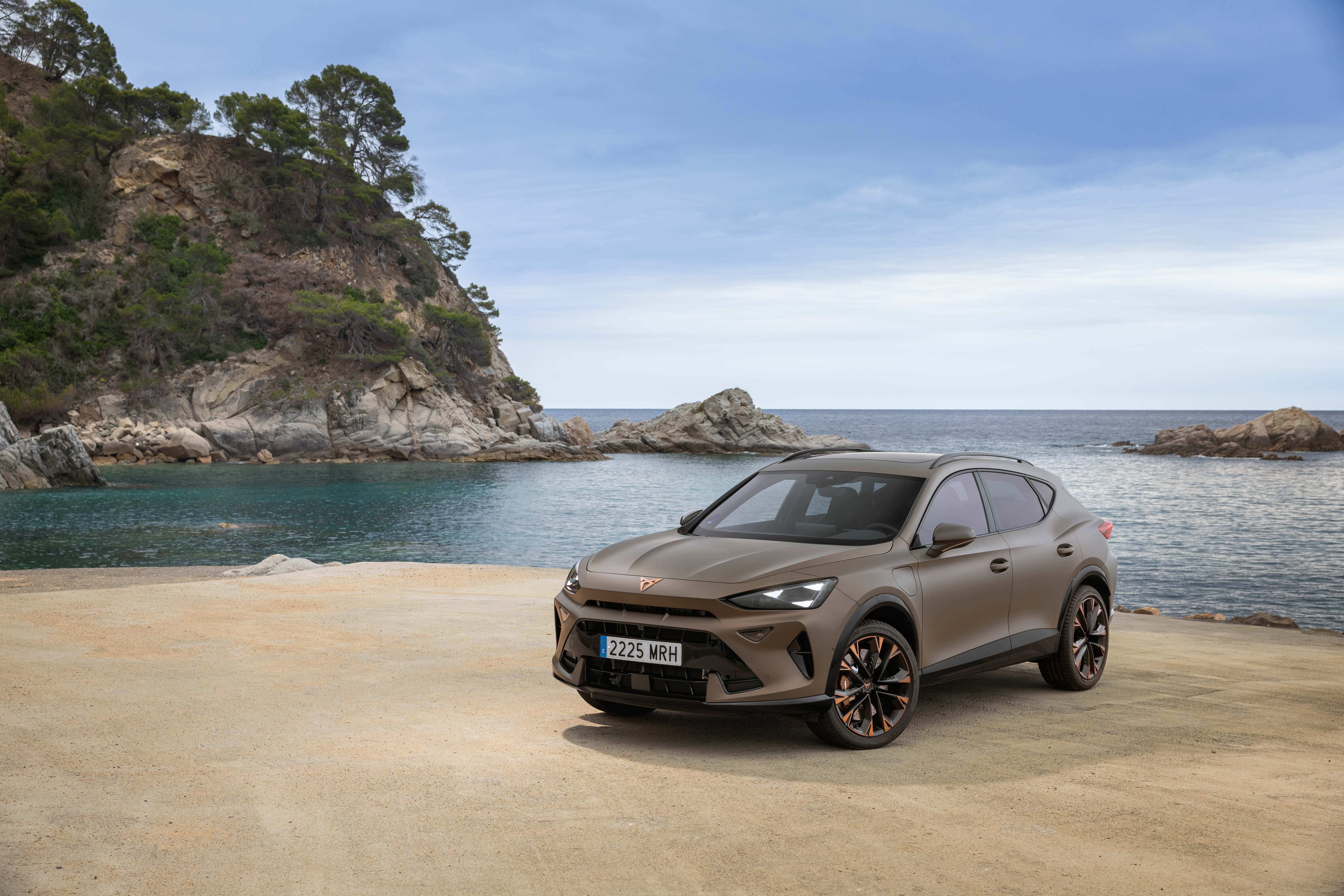cupra formentor century bronce matt statics 013 1 af040